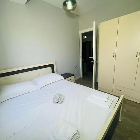 Apartment Esmeralda 1